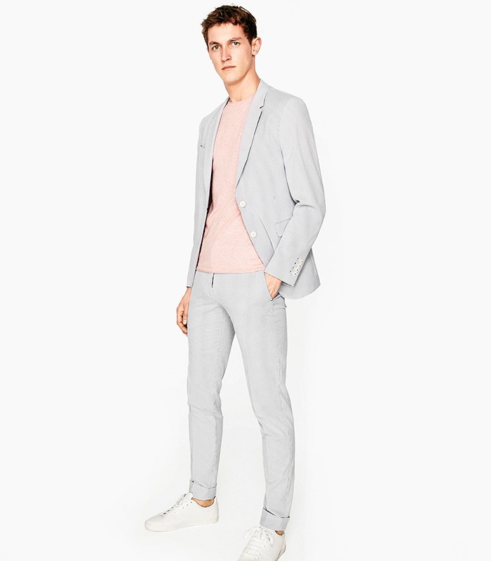 Modern lightweight suit